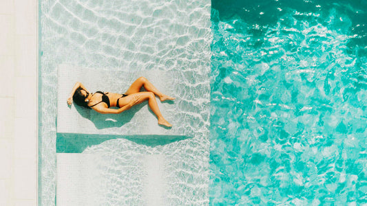 Peut-on rester coincé en faisant l'amour dans une piscine ?